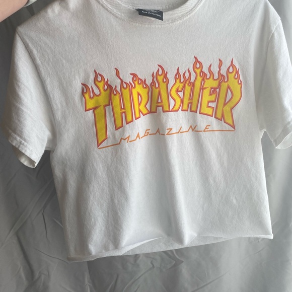 Thrasher Flames Tee - Picture 3 of 5